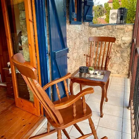 Vakantiehuis Ta Lofitika 1 *