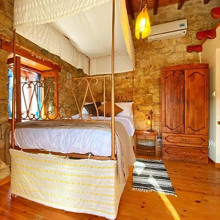 Ta Lofitika 1 Holiday home *